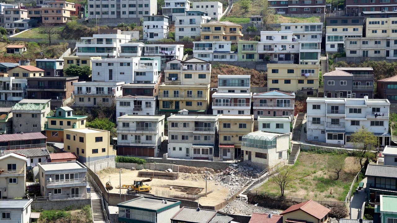 아현1구역공공재개발 구역의 빌라 밀집 지역 전경